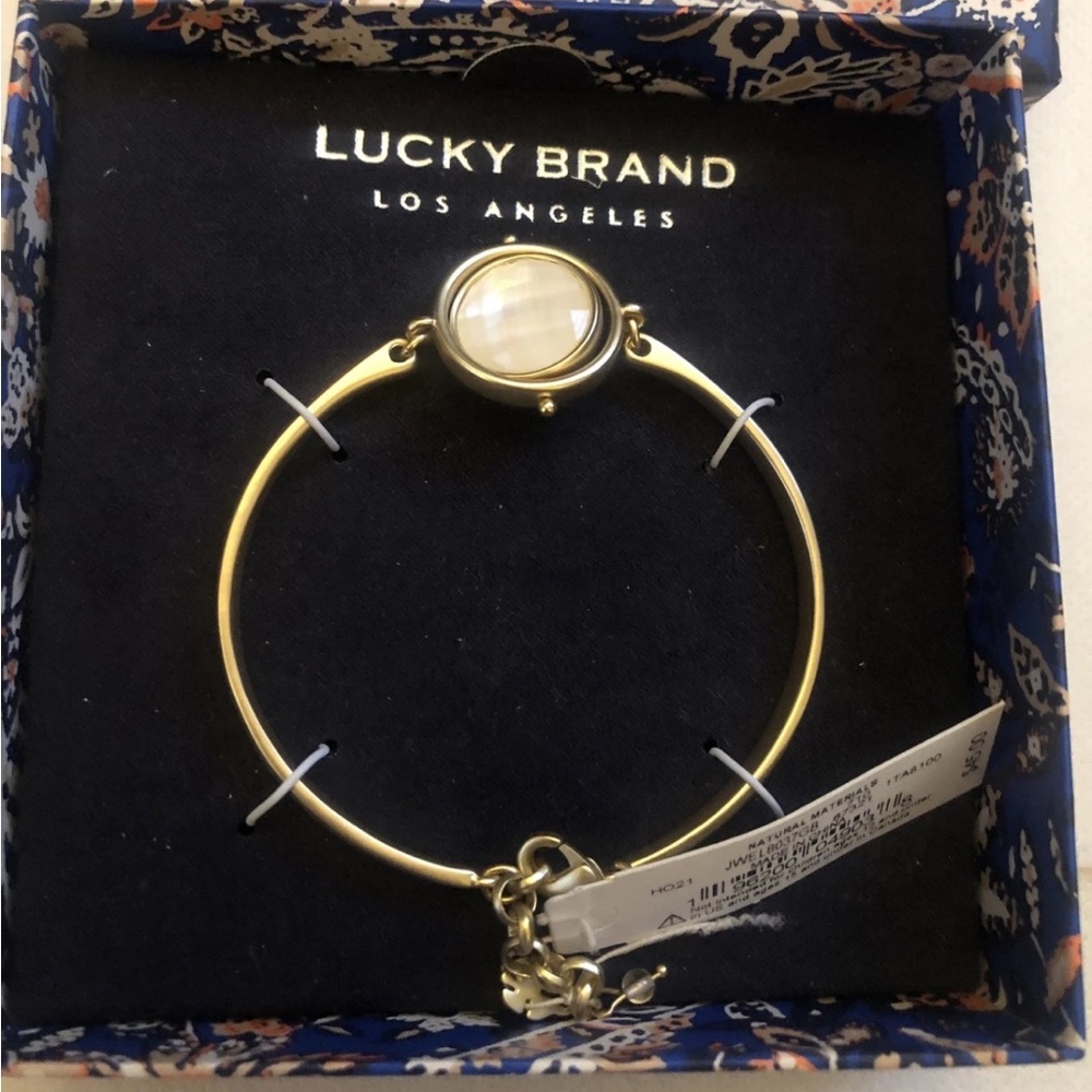 Lucky Brand Gold Tone Bangle With Reversible Natural Stone Accent NWT & Box - Picture 2 of 12